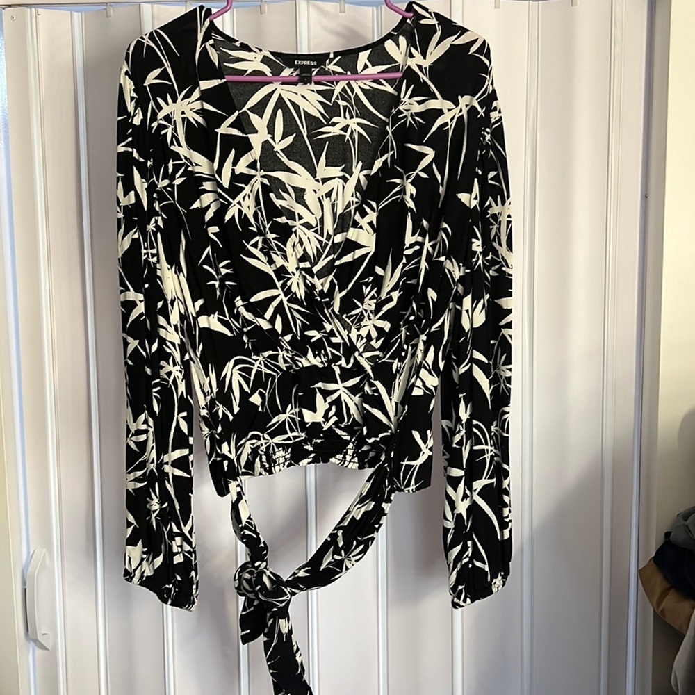 Express Tropical Print Tie Long Sleeve